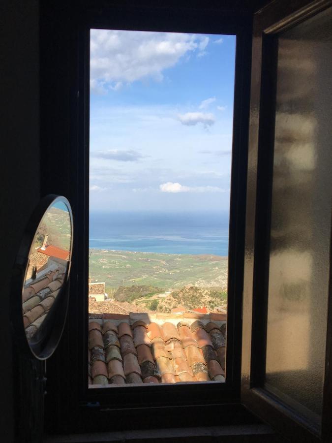 Perla Del Borgo Bed And Breakfast Santa Caterina dello Ionio Dış mekan fotoğraf